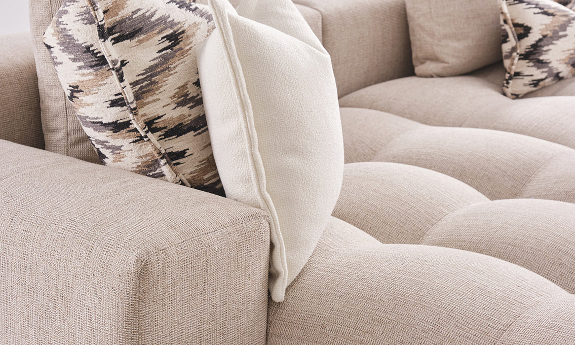 SKY Scraper, Salon en U