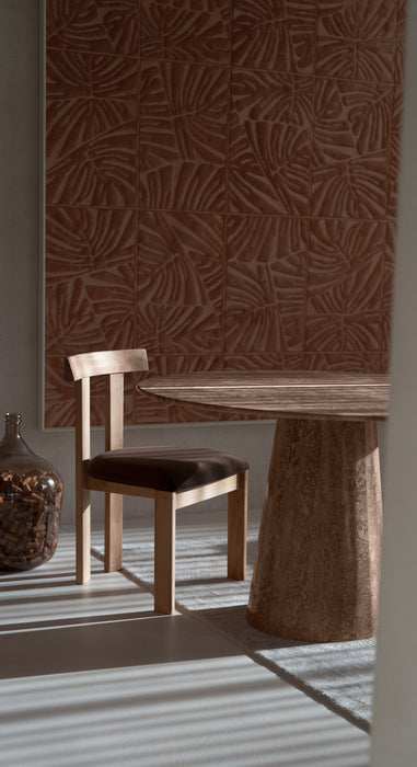 Amaro Noche Travertine Round Dining Table