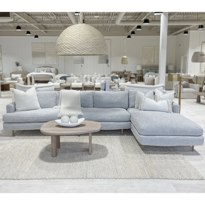Avilia Sectional