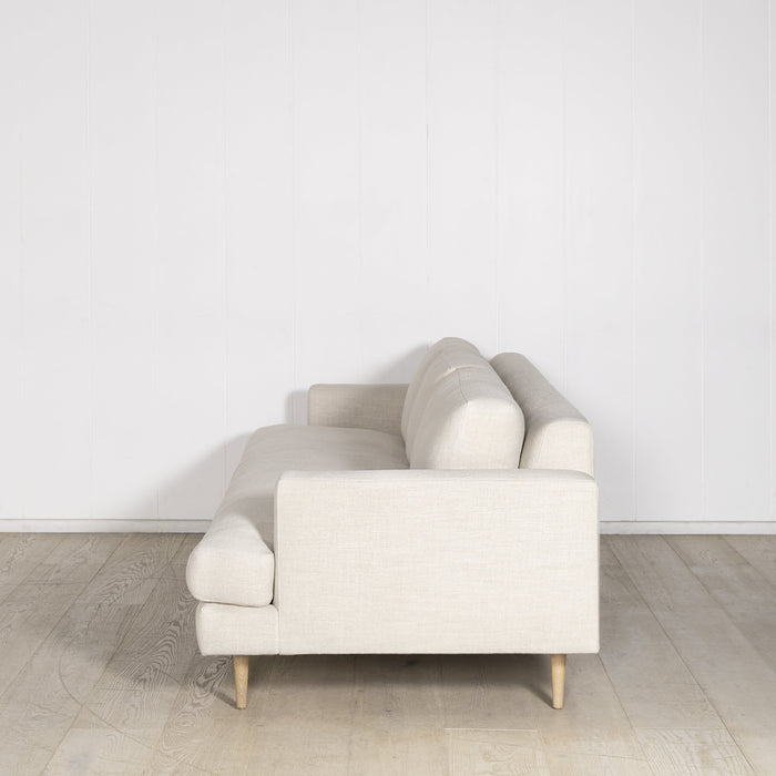 Avilia Sofa