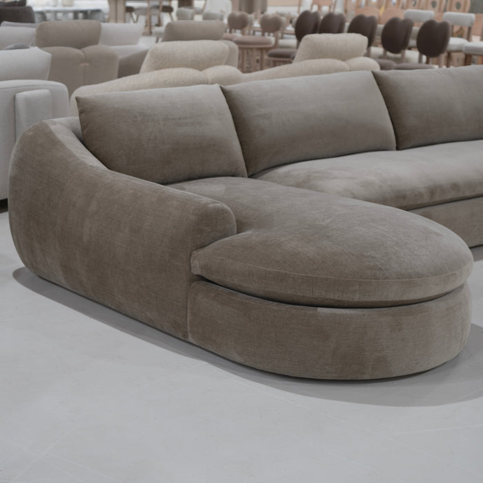 Malte Sectional